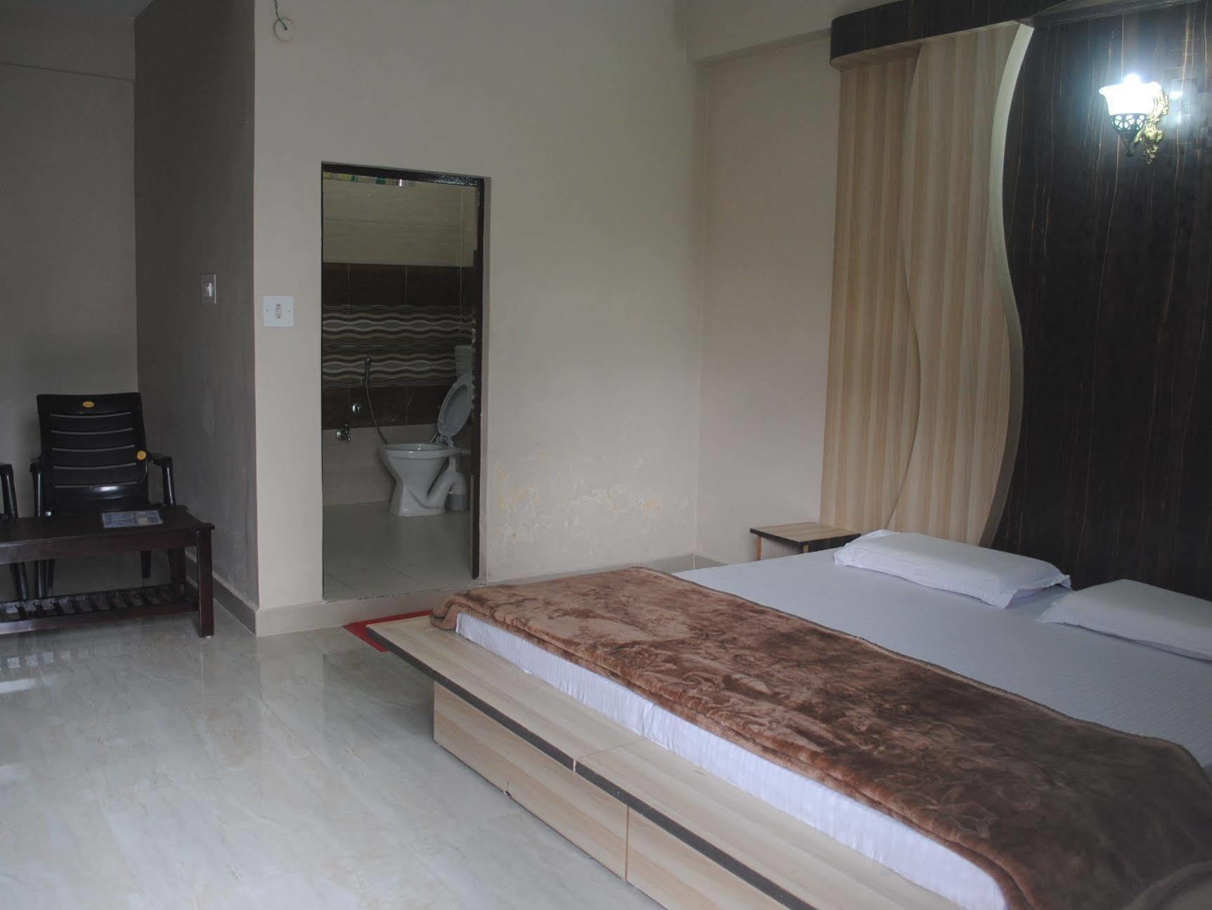 Dharamkot Inn Dharamshala Extérieur photo